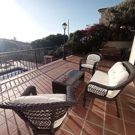 Apartamento En Villa Con Piscina Málaga Exteriör bild