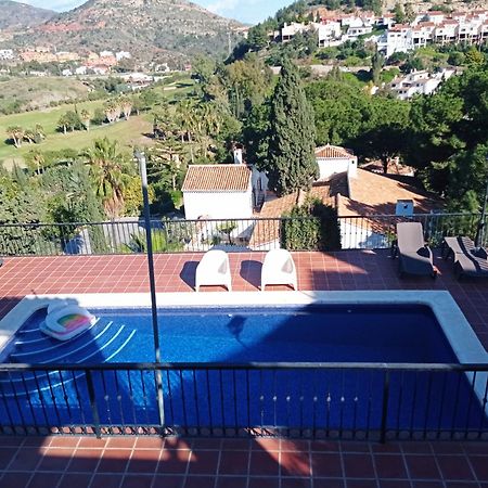 Apartamento En Villa Con Piscina Málaga Exteriör bild